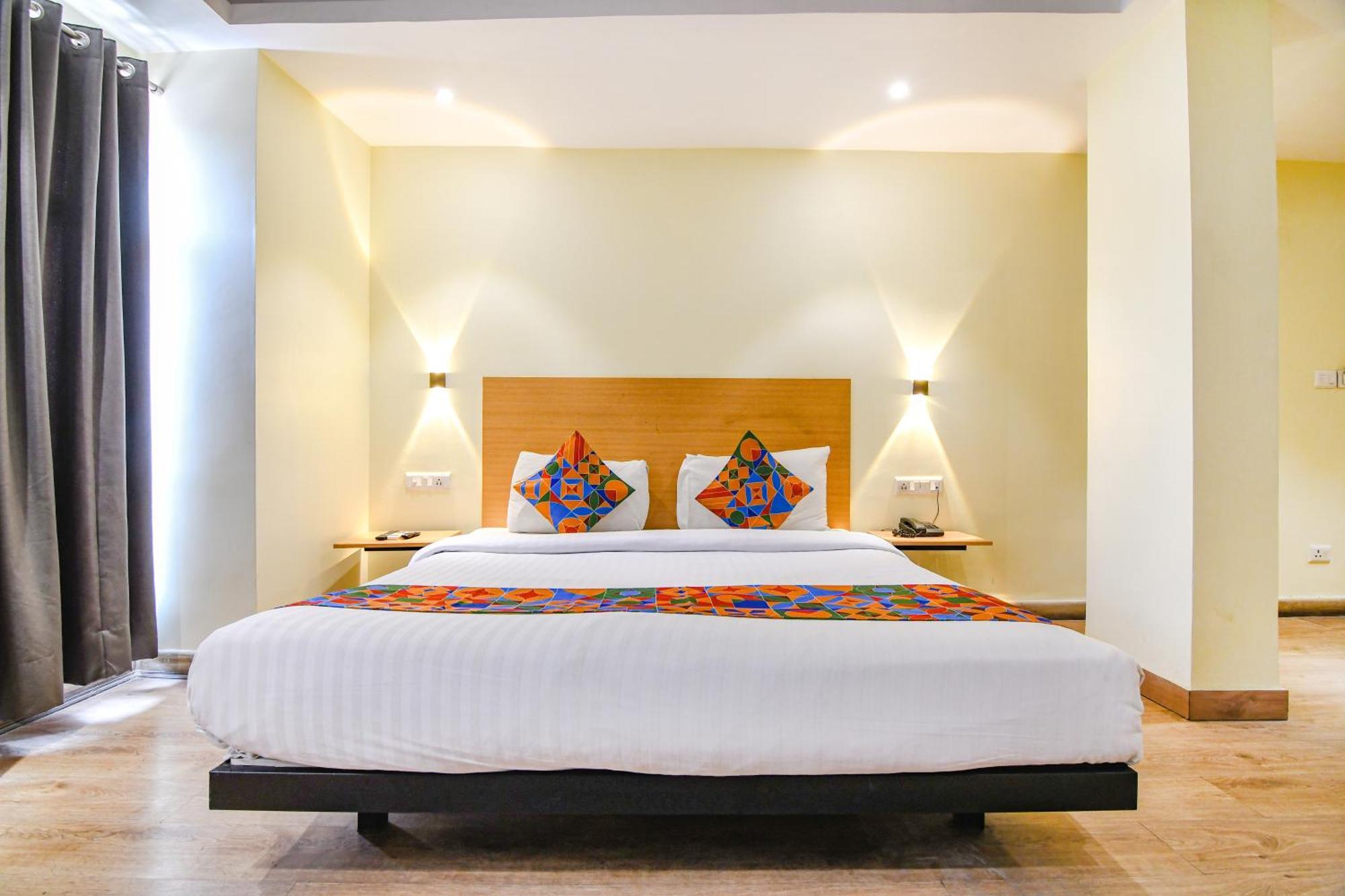 Super Townhouse Suncitel Near Kolkata Airport Otel Dum Dum Dış mekan fotoğraf