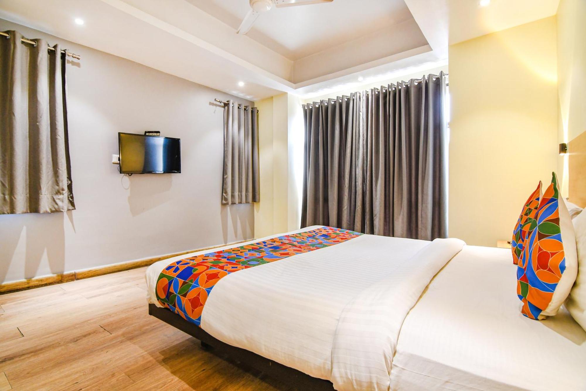 Super Townhouse Suncitel Near Kolkata Airport Otel Dum Dum Dış mekan fotoğraf